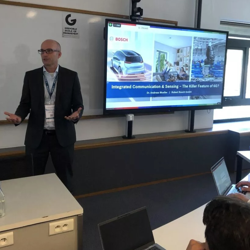 Our 6G-RIC team Prof. Slawomir Stanczak, Dr. Lorenzo Miretti, Dr. Zoran Utkovski & Elena Kempf-Loeck welcomes you from the EuCNC & 6G Summit from 7. – 10. June 2022 in Grenoble, France. | June 2022